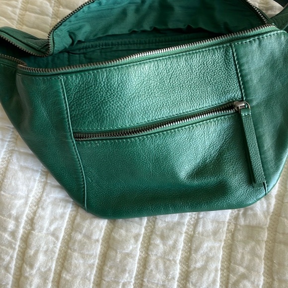 Green Leather Women's Bag - Picture 4 of 7